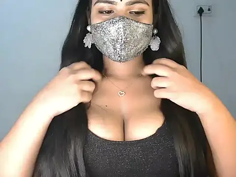 Curvy Deepa online show from 17, 7, 2026