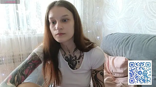 Snapshot of Little_skinnyDevil chatting on 14, 6, 2026 Little skinnyDevil online show from 14, 6, 2026