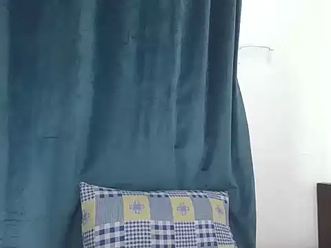 Snapshot of Naughtysavage chatting on 6, 6, 2026 Naughtysavage online show from 6, 6, 2026