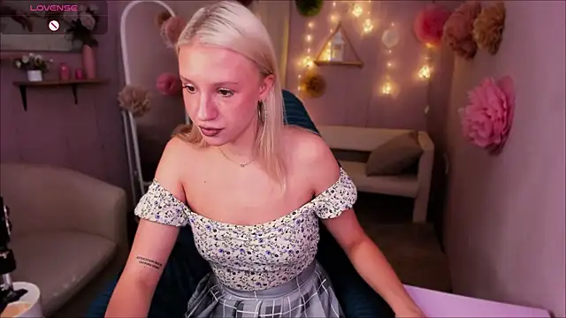 Angel Tessa online show from 29, 7, 2026