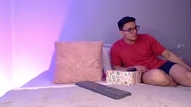 Missellis  online show from 18, 6, 2026