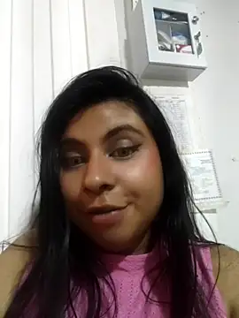 DanniValencia online show from 3, 7, 2026
