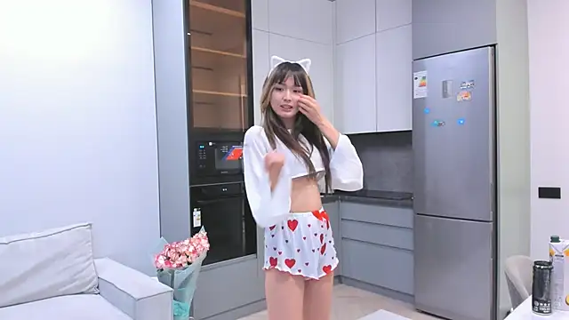 akari star online show from 7, 6, 2026