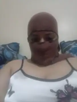 Snapshot of daloua_sexy chatting on 5, 7, 2026 daloua sexy online show from 5, 7, 2026
