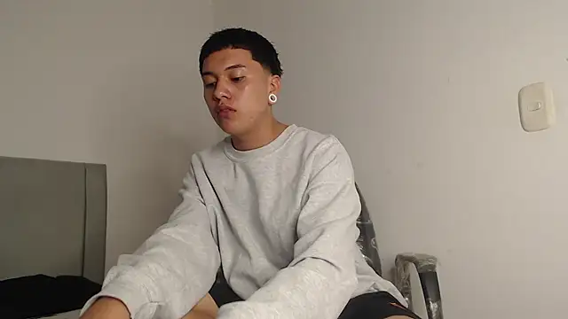 Owenn  blueee online show from 27, 6, 2026