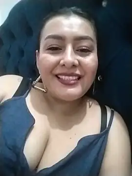Snapshot of sussan_sexymilf chatting on 17, 7, 2026 sussan sexymilf online show from 17, 7, 2026