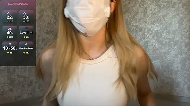 LunaHoke online show from 4, 6, 2026