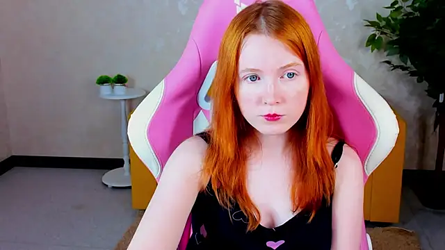 ari-kittyy online show from 18, 6, 2026