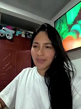 Snapshot of SophiCastro09_ chatting on 21, 6, 2026 SophiCastro09 online show from 21, 6, 2026