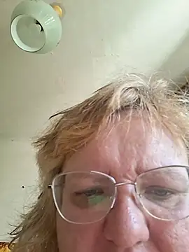 Snapshot of SonyaMarmeladx chatting on 4, 8, 2026 SonyaMarmeladx online show from 4, 8, 2026