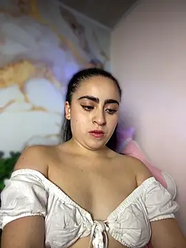 Snapshot of LILI_911 chatting on 21, 6, 2026 LILI 911 online show from 21, 6, 2026