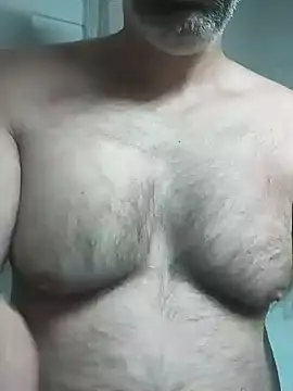 Snapshot of WienBearBi chatting on 12, 7, 2026 WienBearBi online show from 12, 7, 2026