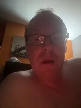 Snapshot of Palered chatting on 11, 6, 2026 Palered online show from 11, 6, 2026