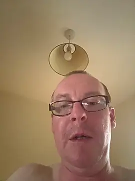 Snapshot of Palered chatting on 12, 6, 2026 Palered online show from 12, 6, 2026