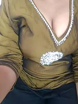 Snapshot of telugubigboobs__P chatting on 12, 7, 2026 telugubigboobs P online show from 12, 7, 2026