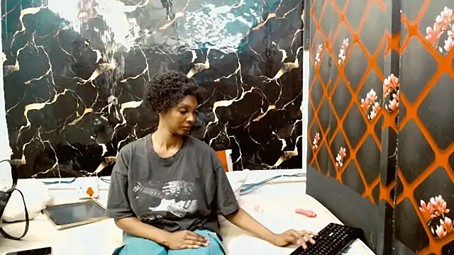 Caramelminxx  online show from 7, 7, 2026