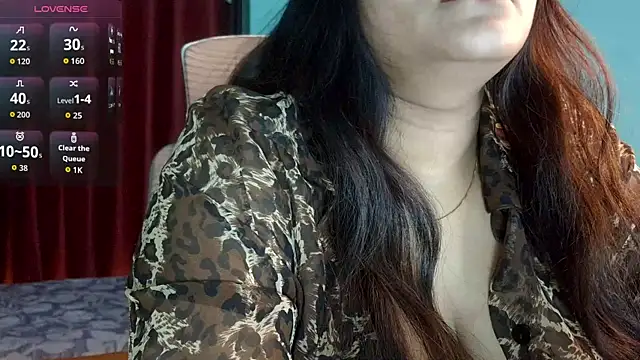 Snapshot of hey_rhea chatting on 13, 7, 2026 hey rhea online show from 13, 7, 2026