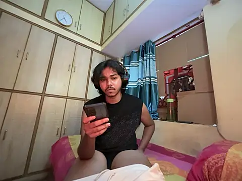 Snapshot of daddyyash_25 chatting on 30, 7, 2026 daddyyash 25 online show from 30, 7, 2026