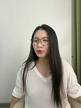 Snapshot of Doudou__520 chatting on 20, 7, 2026 Doudou 520 online show from 20, 7, 2026