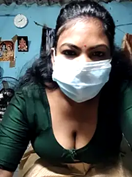 Snapshot of Mis-maya chatting on 26, 6, 2026 Mis-maya online show from 26, 6, 2026