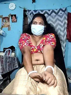 Snapshot of Mis-maya chatting on 5, 7, 2026 Mis-maya online show from 5, 7, 2026
