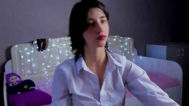 Carolina Lu online show from 30, 7, 2026