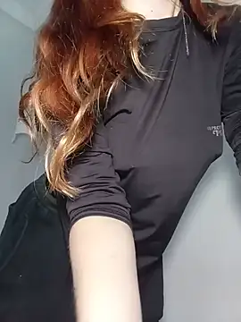 Snapshot of Maria_Nevasca chatting on 4, 7, 2026 Maria Nevasca online show from 4, 7, 2026
