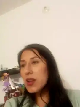 Snapshot of ELY_FE_ chatting on 12, 6, 2026 ELY FE online show from 12, 6, 2026