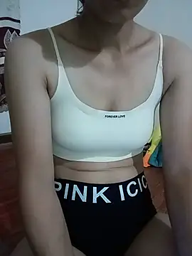 Snapshot of Py_kity chatting on 22, 7, 2026 Py kity online show from 22, 7, 2026
