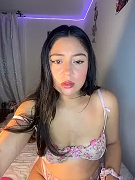 Antonella Moreau online show from 23, 7, 2026