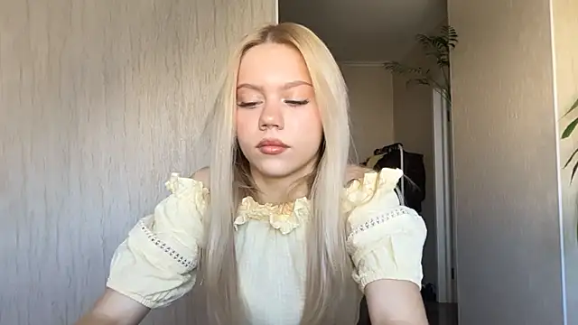 Snapshot of Glamorforyou chatting on 26, 6, 2026 Glamorforyou online show from 26, 6, 2026