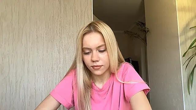 Snapshot of Glamorforyou chatting on 1, 7, 2026 Glamorforyou online show from 1, 7, 2026