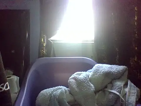 Snapshot of Lovey_daisy15 chatting on 26, 6, 2026 Lovey daisy15 online show from 26, 6, 2026