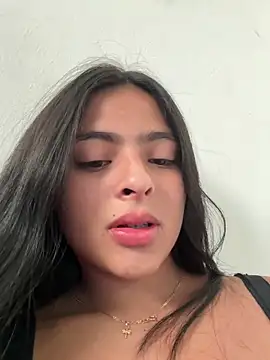 Snapshot of canelareina chatting on 17, 6, 2026 canelareina online show from 17, 6, 2026