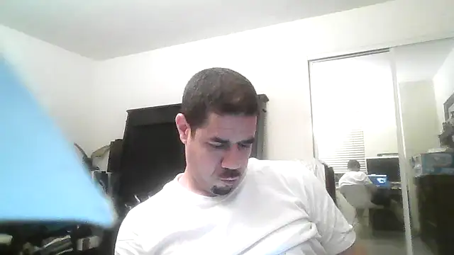 Snapshot of toosexy4myshirt chatting on 9, 6, 2026 toosexy4myshirt online show from 9, 6, 2026