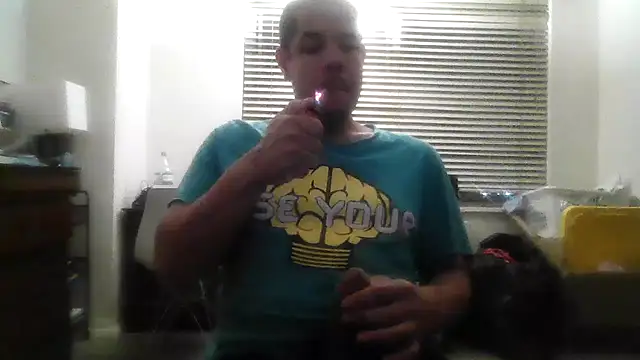Snapshot of toosexy4myshirt chatting on 24, 7, 2026 toosexy4myshirt online show from 24, 7, 2026