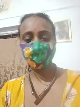 Snapshot of Simi-hot-boudi chatting on 9, 6, 2026 Simi-hot-boudi online show from 9, 6, 2026