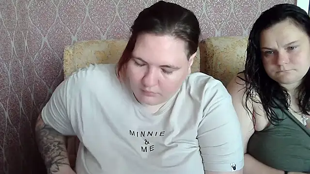 Snapshot of TiaMason chatting on 13, 6, 2026 TiaMason online show from 13, 6, 2026