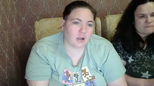 Snapshot of TiaMason chatting on 13, 6, 2026 TiaMason online show from 13, 6, 2026