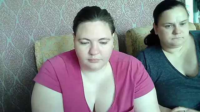 Snapshot of TiaMason chatting on 17, 6, 2026 TiaMason online show from 17, 6, 2026