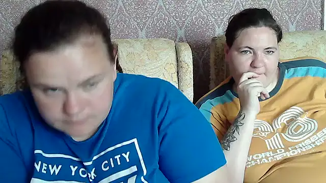 Snapshot of TiaMason chatting on 3, 7, 2026 TiaMason online show from 3, 7, 2026