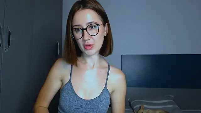 Snapshot of sofiacrystal chatting on 10, 6, 2026 sofiacrystal online show from 10, 6, 2026
