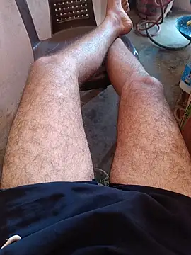 Snapshot of Desindianbull69 chatting on 18, 6, 2026 Desindianbull69 online show from 18, 6, 2026