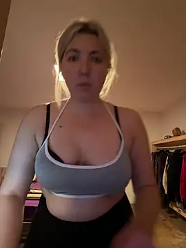LauraStarr online show from 22, 6, 2026