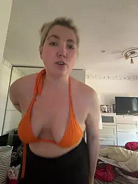 LauraStarr online show from 24, 6, 2026