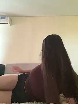 Snapshot of MilkyLune chatting on 9, 6, 2026 MilkyLune online show from 9, 6, 2026