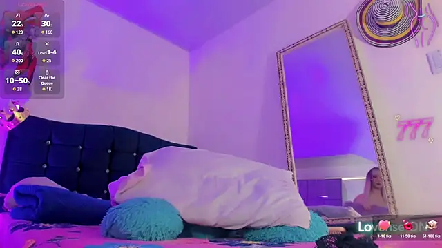 Samanthaa Hot   online show from 14, 7, 2026