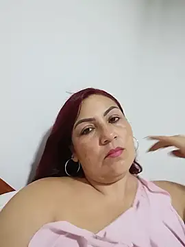 Snapshot of Agata_Traviesa chatting on 4, 7, 2026 Agata Traviesa online show from 4, 7, 2026