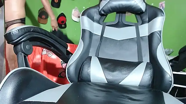 Arian Pervert online show from 17, 1, 2025