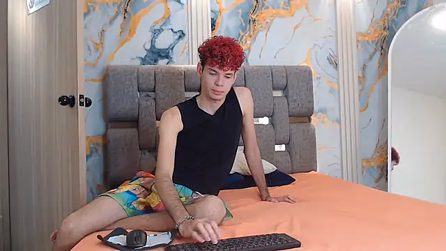 Snapshot of Hot_skinny_guys chatting on 18, 7, 2026 Hot skinny guys online show from 18, 7, 2026